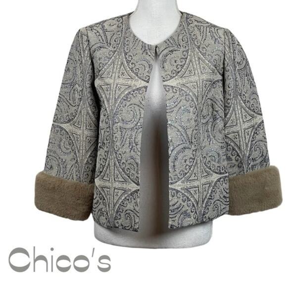 Chico’s Tan Metallic Faux Fur Mob Wife Glam Cuff Evening Jacket NWOT Size 4P - Picture 2 of 14